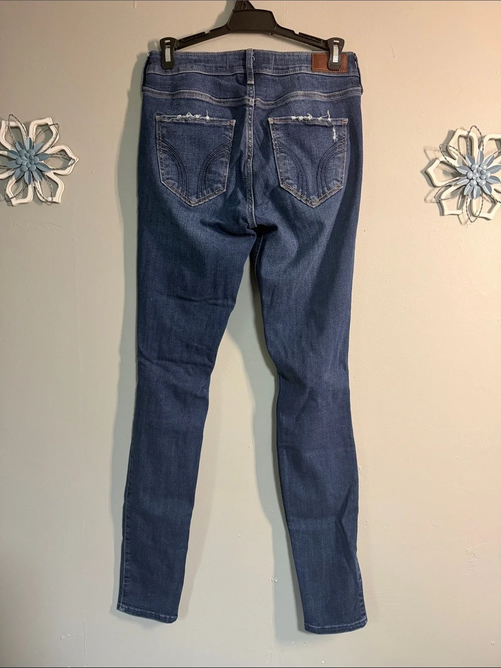 Hollister Curvy Mid-Rise Jean